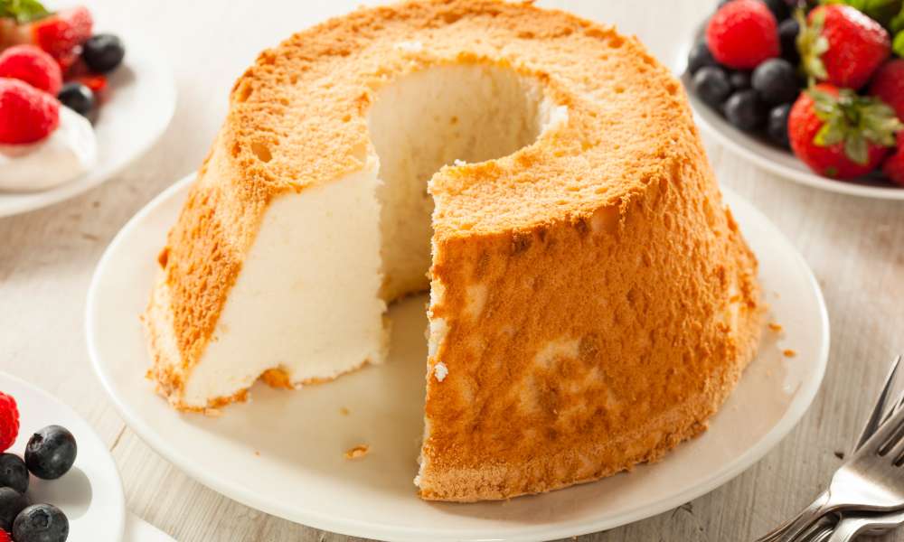 What Is The Best Angel Food Cake Pan